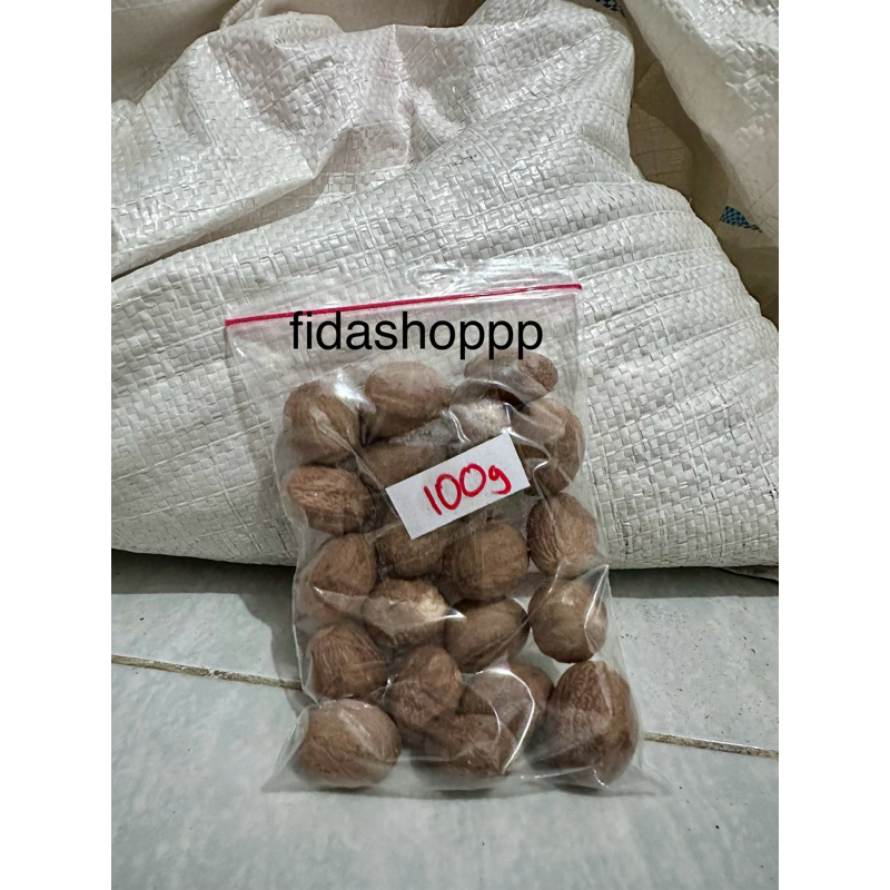 

biji pala 100gram kupas bulat