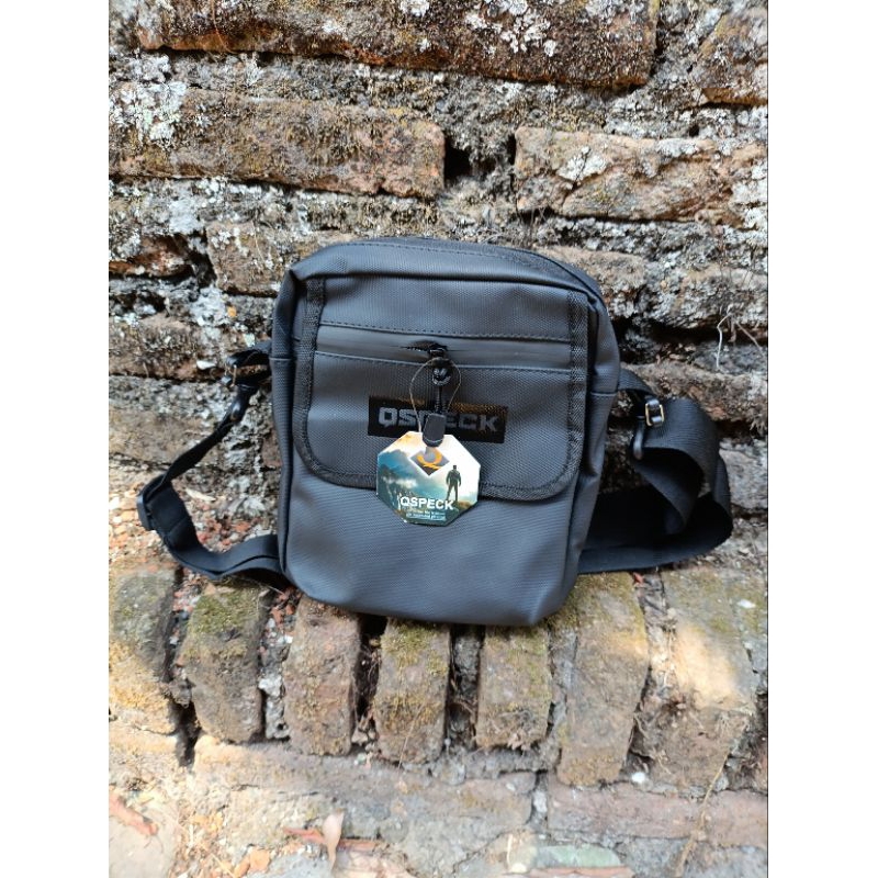 Tas selempang pria Qspeck sligbag