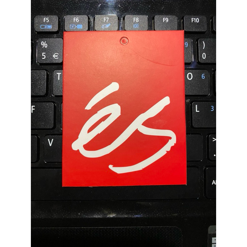 

ES SKATE TAG PREMIUM