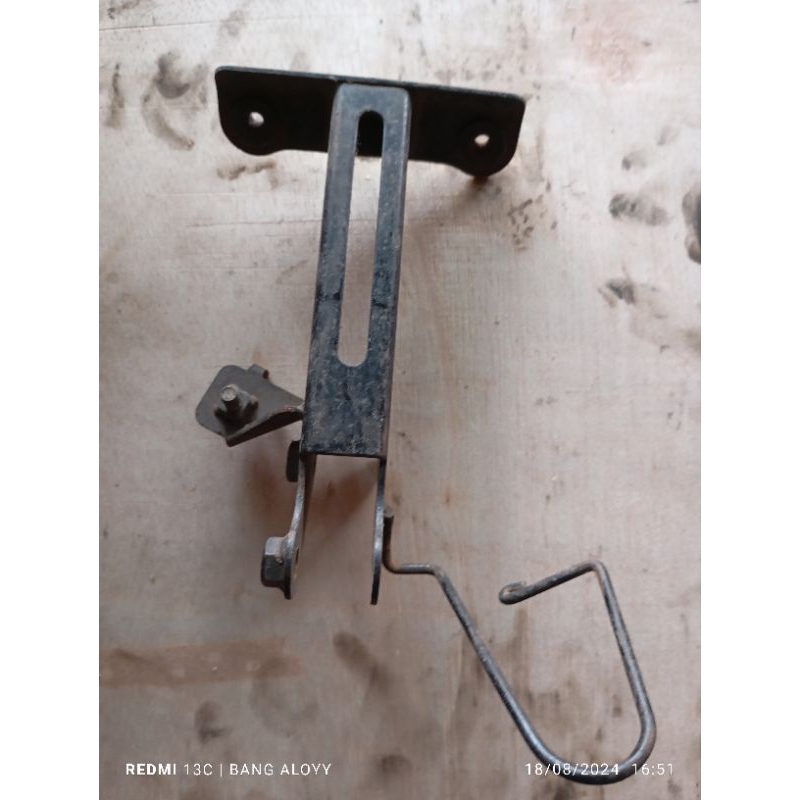 dudukan brcket tameng Honda beat fi 2013/2014 original second