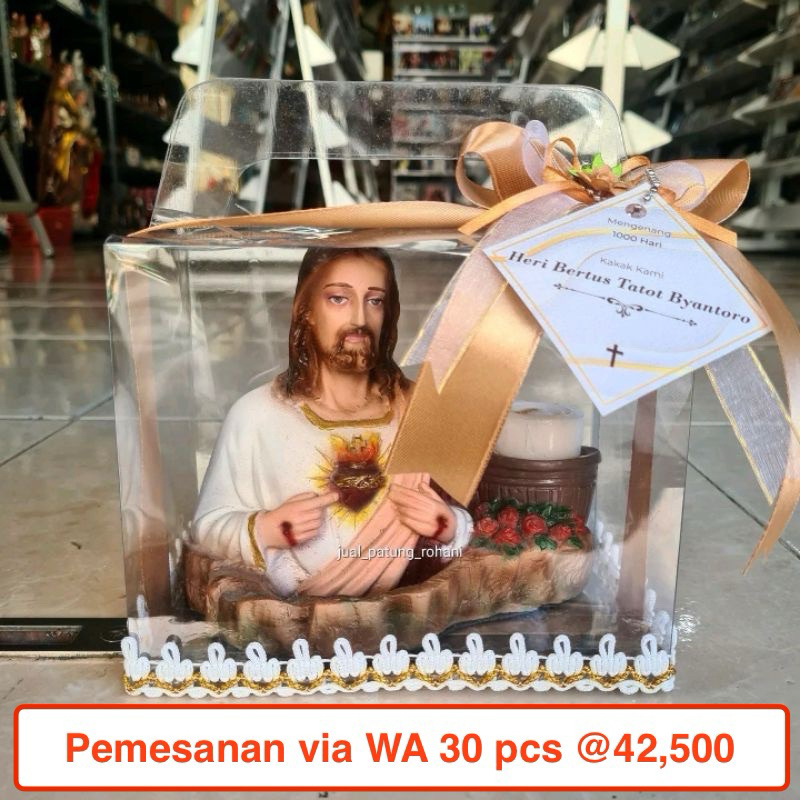 Souvenir Tempat Lilin Yesus Besar