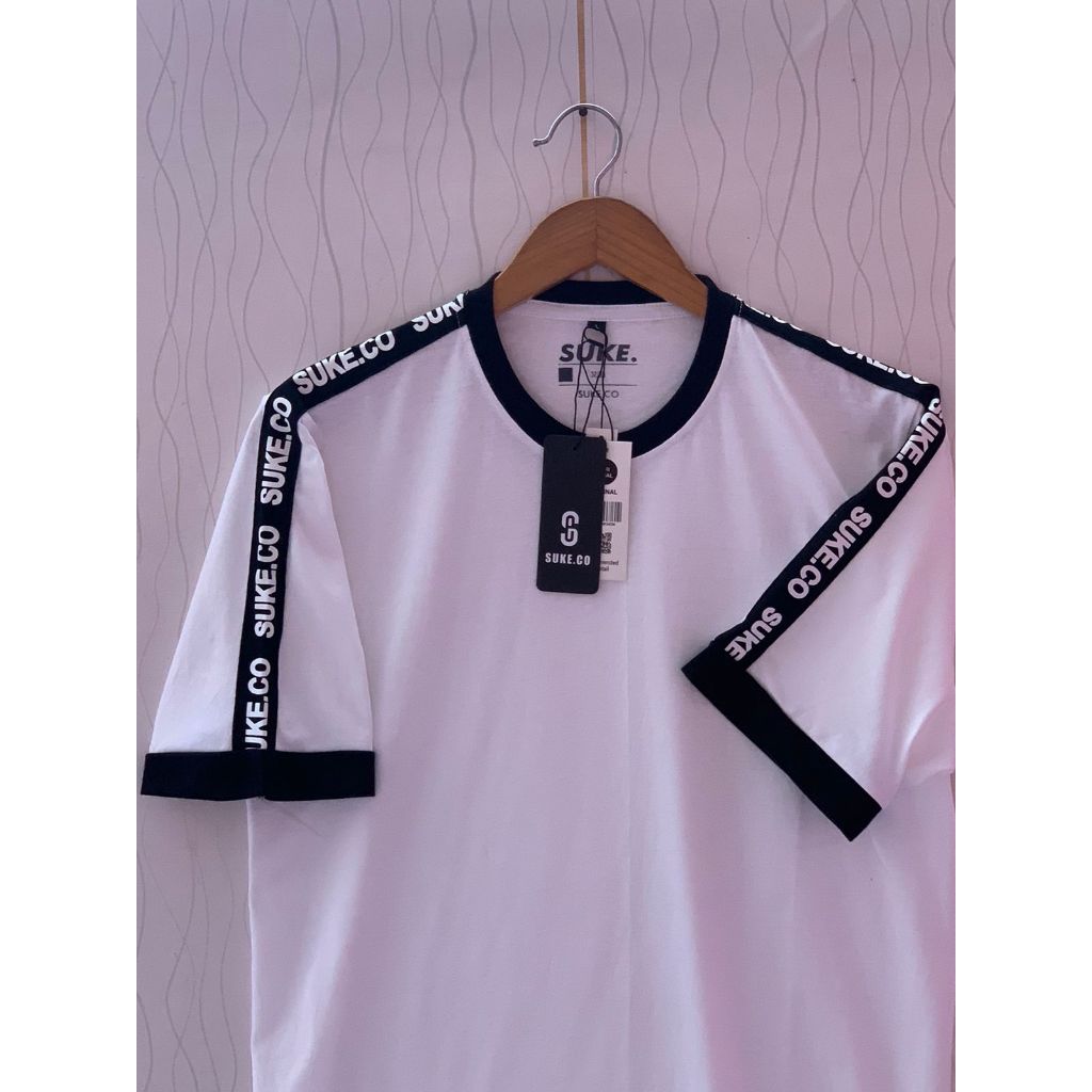 SUKE-CO/T-SHIRT RINGER LENGAN GARIS PUTIH // BAJU KAOS PRIA DEWASA KEREN // KAOS RINGER