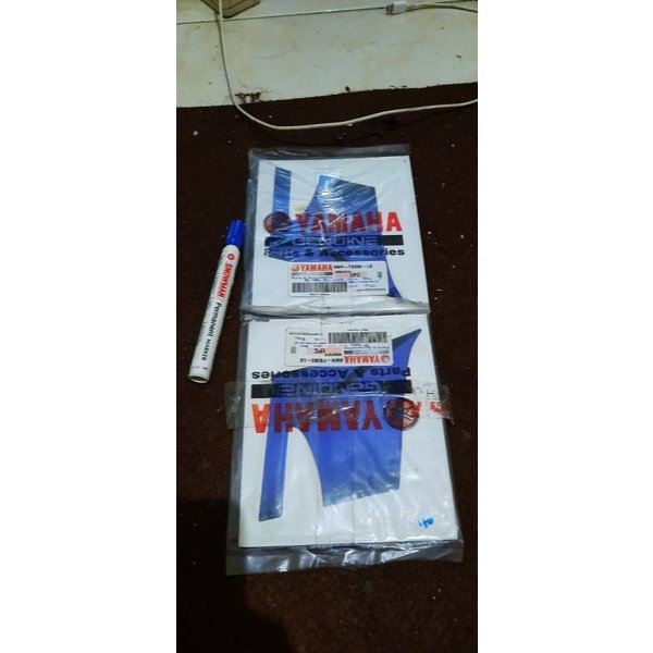 striping yamaha f1zr fizr fisr biru putih 2005 original sayap dalam tengah sepasang kanan kiri