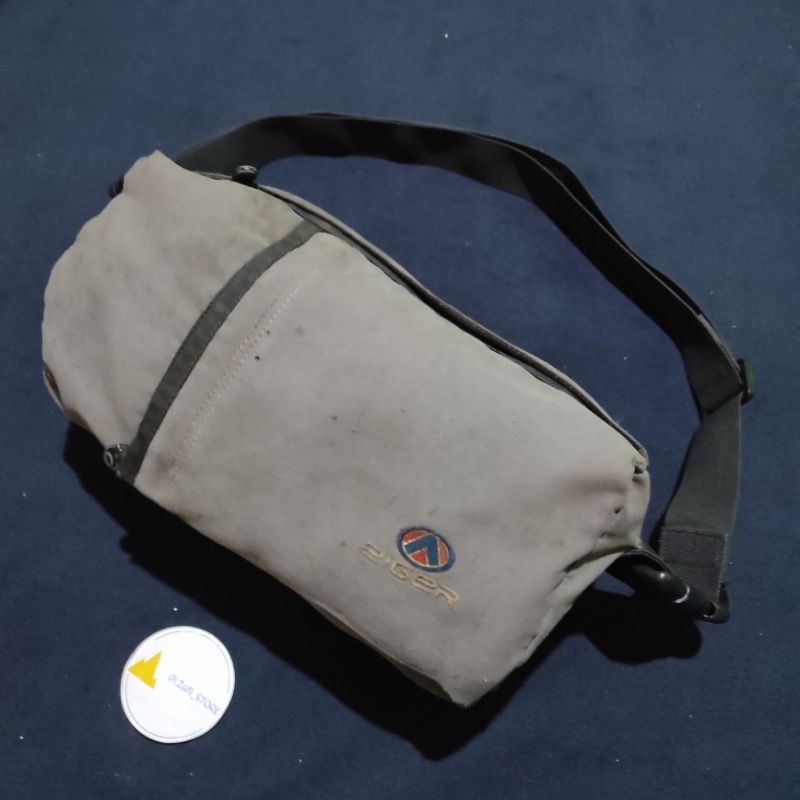 tas slempang eyger jadul