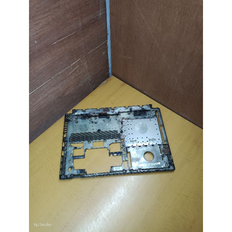 Casing Bawah Bottom Case Laptop Lenovo B40-30 B40-45 B40-70 B40-80 B40