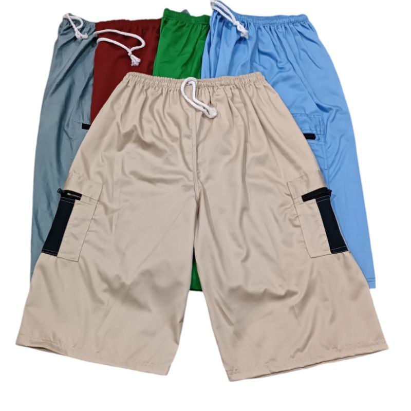 Celana Pendek TR Bawah Lutut