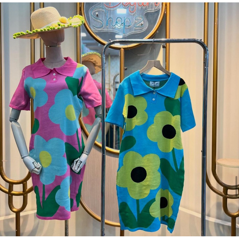 DRESS RAJUT MOTIF BUNGA BESAR
