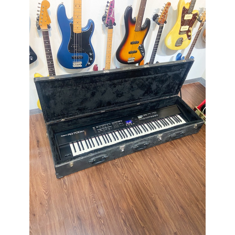 Roland RD700GX Made in Japan