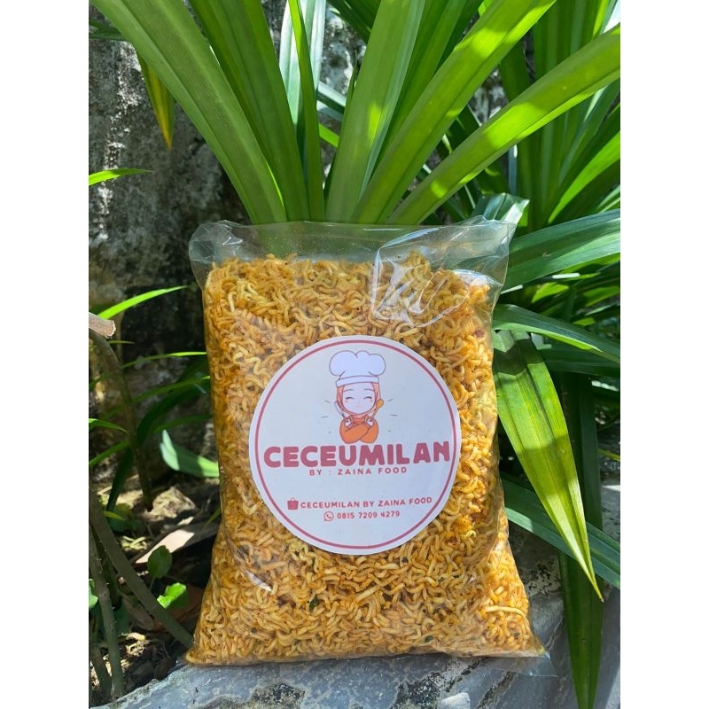 

MIE KRIUK PEDAS DAUN JERUK 1 KG