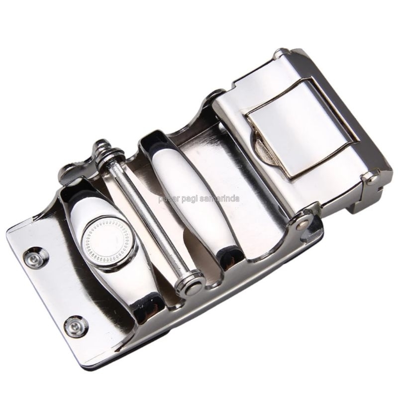 kepala sabuk pria besi putih