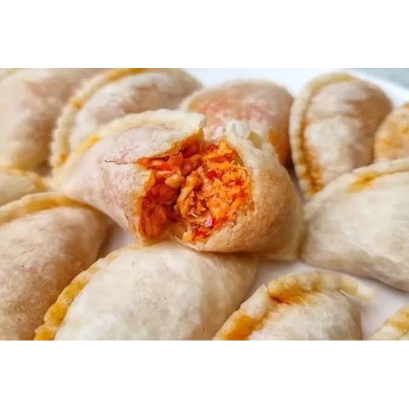 

Cireng isi ayam suwir mercon isi 8pcs