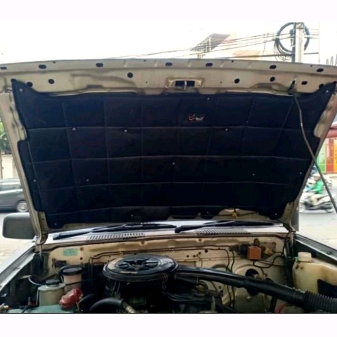 Peredam Kap Mesin Nissan Terrano Kingsroad