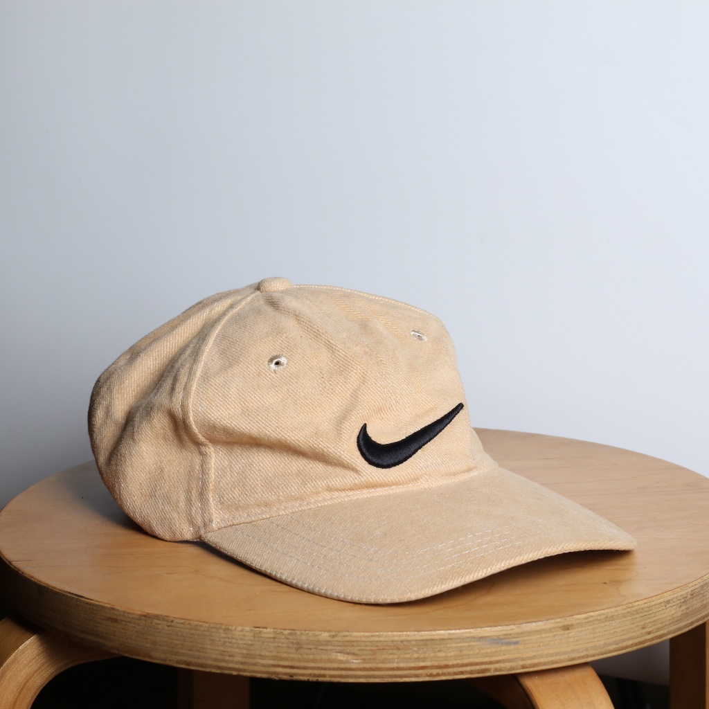 Nike Swoosh Logo Vintage Caps (Second)