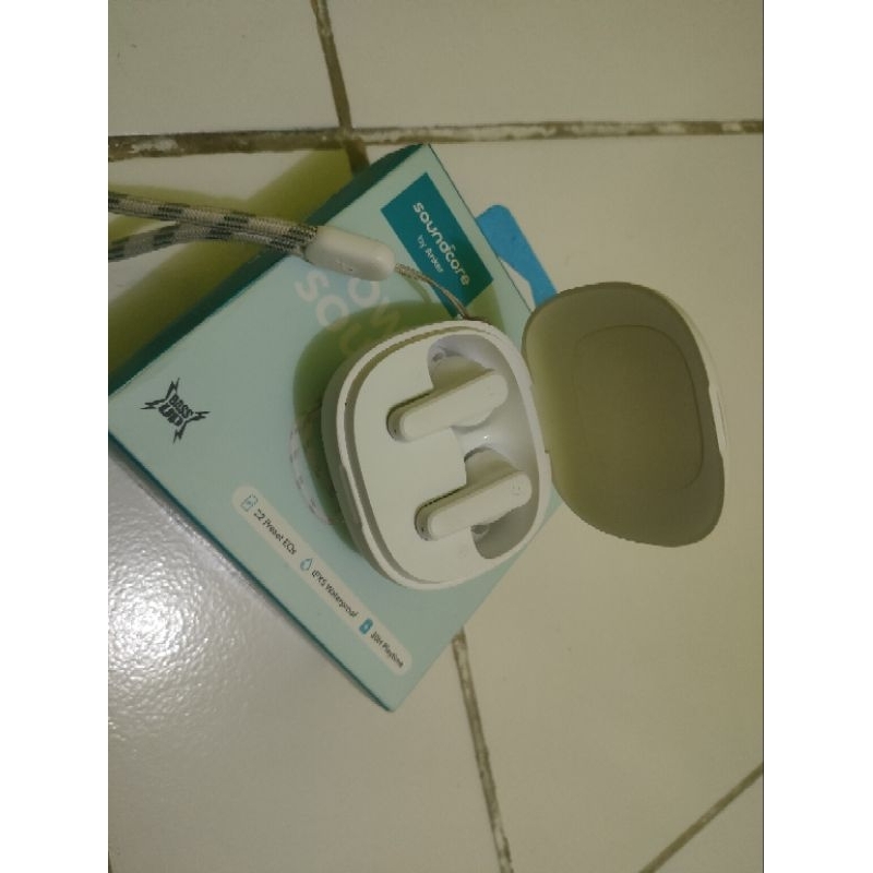 headset bluetooth TWS Angker Soundcore R50i