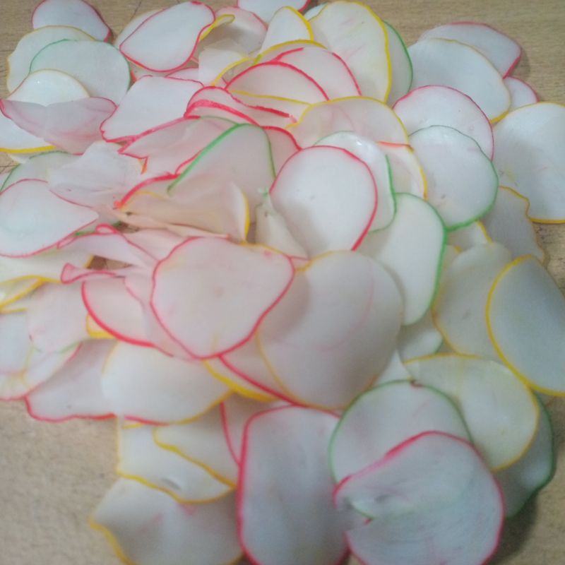 

KERUPUK MENTAH WARNA WARNI SEBLAK 250GR
