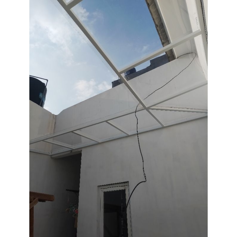 kanopi atap solartuff