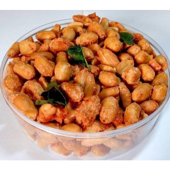 

KACANG TELUR PEDAS MANIS DAUN JERUK 500 GR