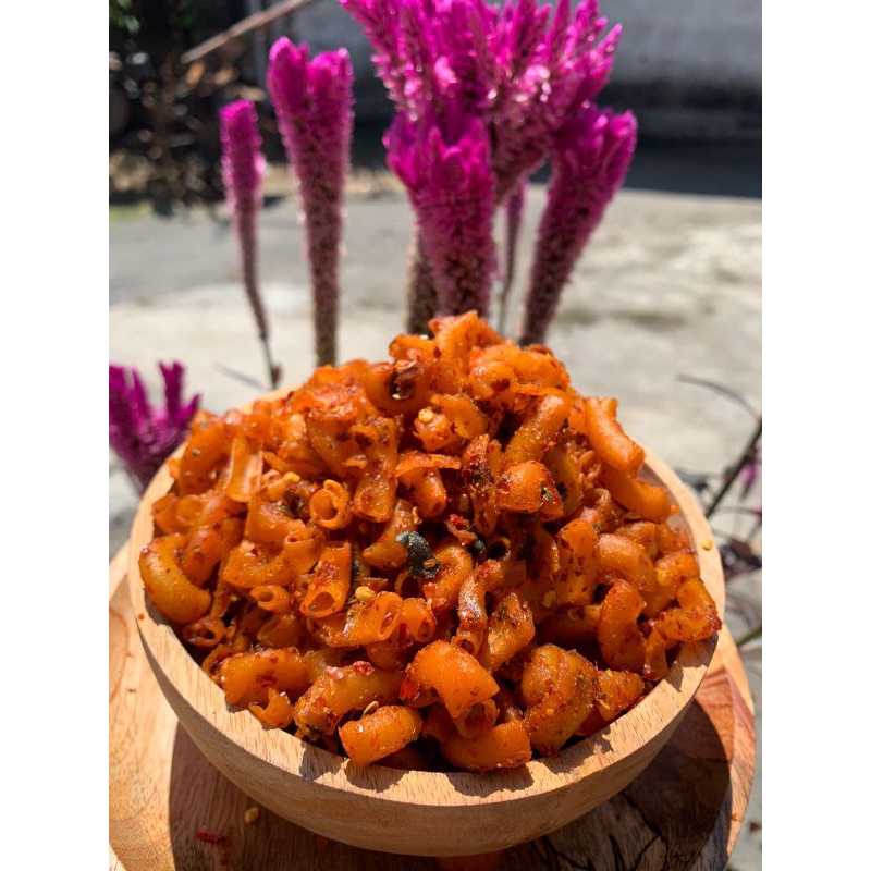 

makaroni pedas daun jeruk