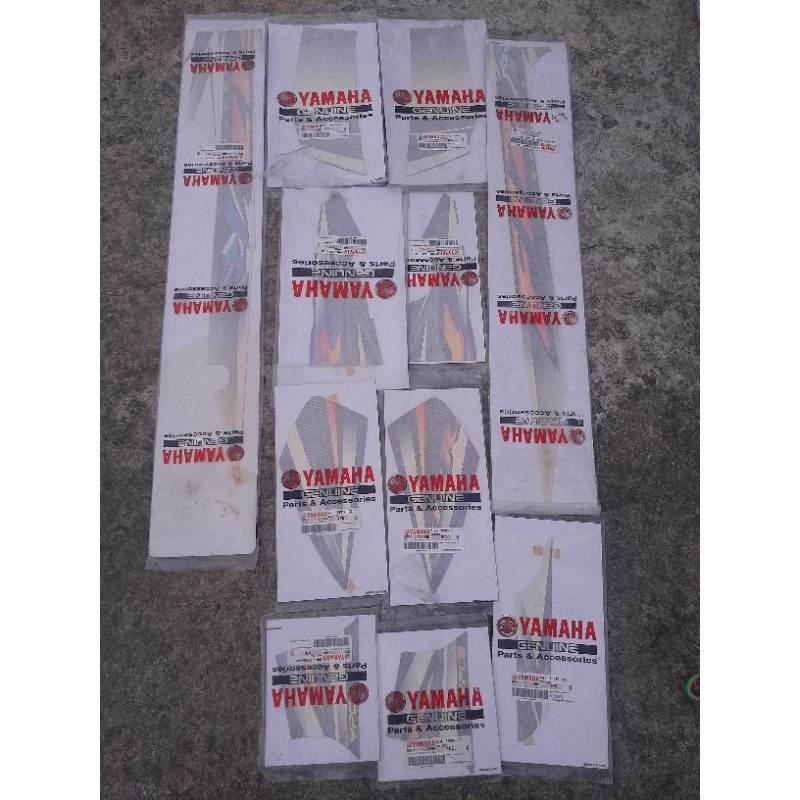 striping original yamaha F1zr 2003/2004 biru putih/sticker yamaha original f1zr 2003 fullset