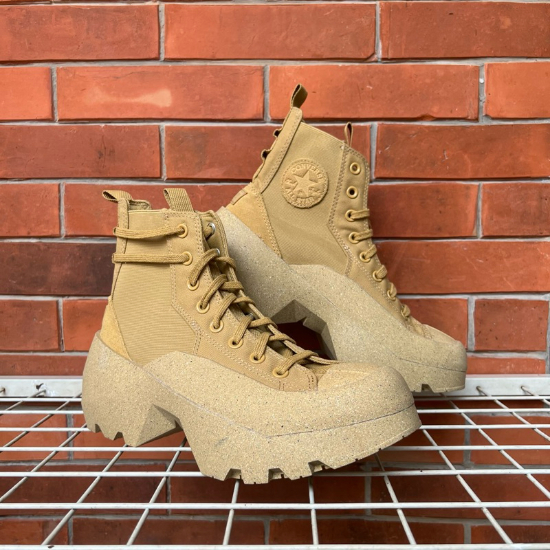 Sepatu Sneakers Pria Converse Chuck 70 Geo Forma LS Original