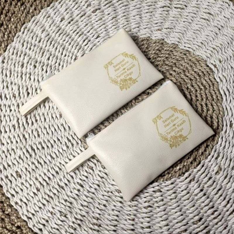 Pouch kulit 20x14 cm - pouch kosmetik - Souvenir pouch - Souvenir nikah