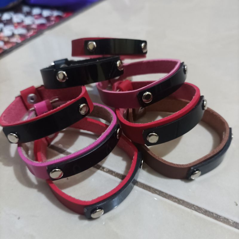 GELANG UKIR NAMA AKRILIK POLOS/LOSIN ISI 12 PCS