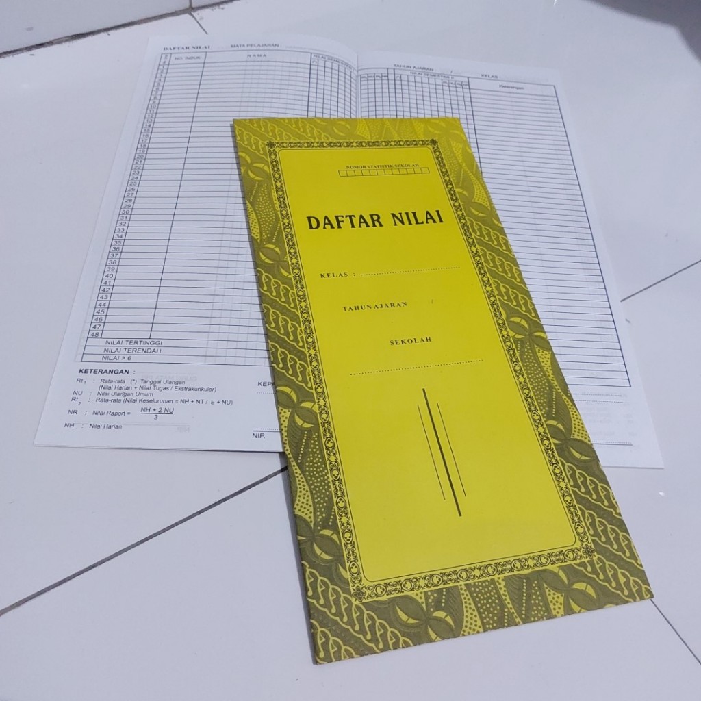 

Buku DAFTAR NILAI 12 Bulan Ukuran 1/2 Folio - 1 Buah WARNA RANDOM