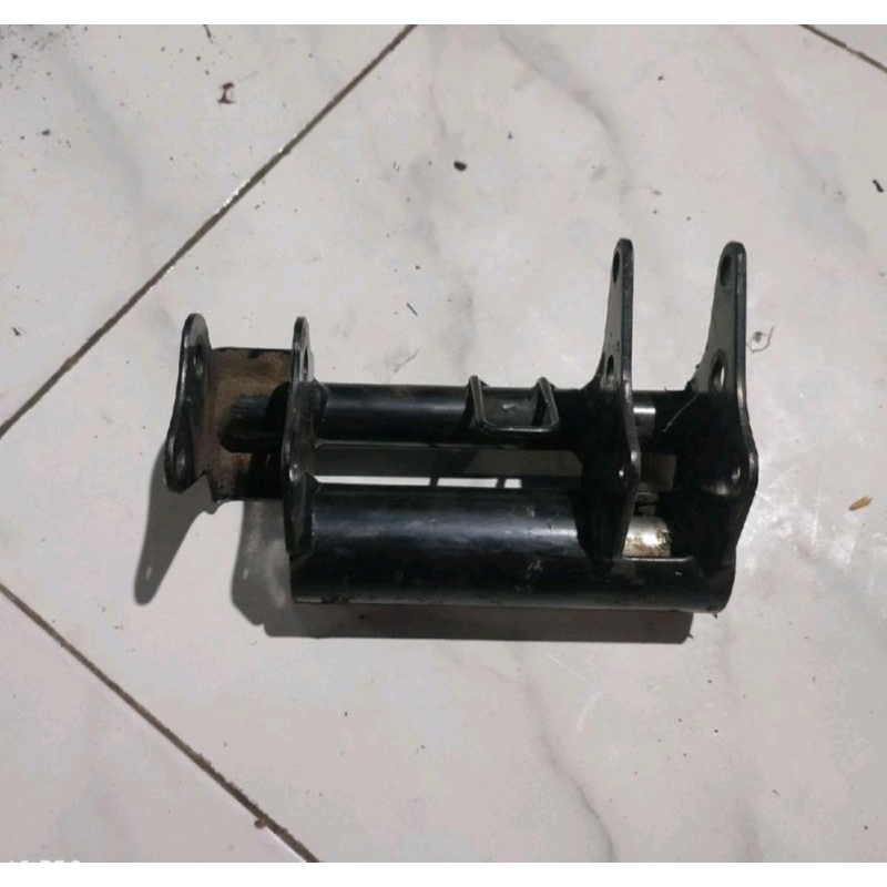 engine mounting Yamaha Mio sporty Mio smile Mio soul karbu