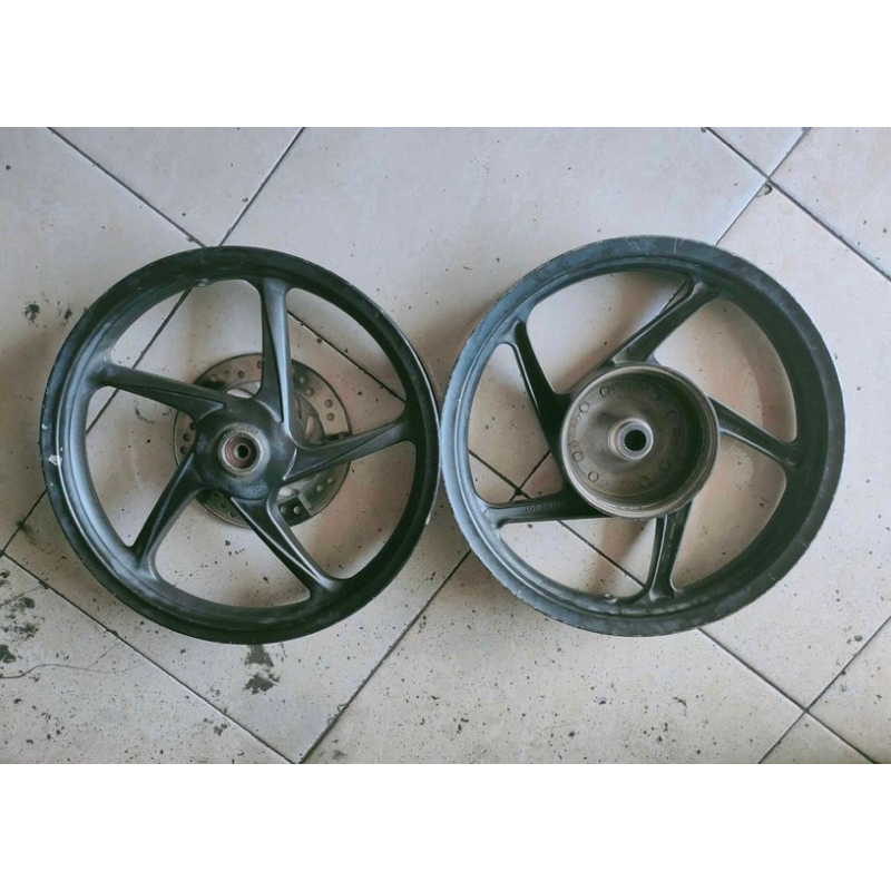 Velg pelek pelg Racing honda vario 110 karbu vario fi 110 Beat karbu scoopy karbu original lepasan m