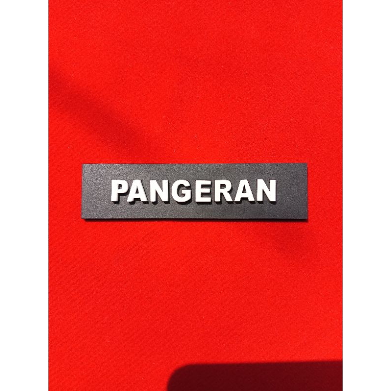 

Nama dada huruf timbul | nametage huruf timbul dasar full hitam | nametage tanpa list huruf timbul