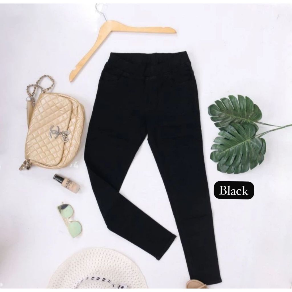 Legging Jeans INN original Produk Celana Levis Wanita Pinggang Karet Jumbo Warna Navy Ukuran Bigsize