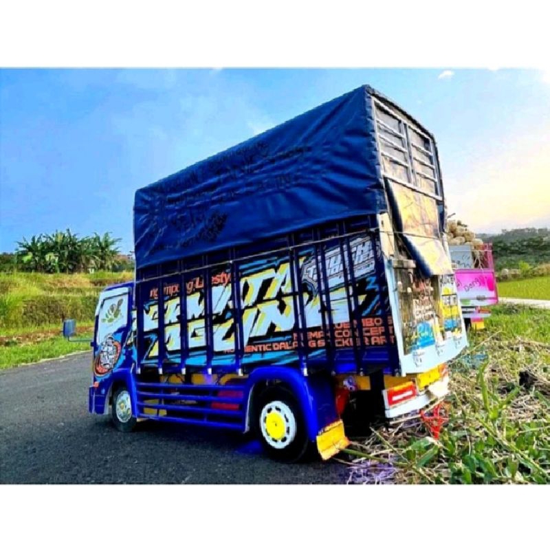 NEW AGUNG  MINIATUR TRUK OLENG PERMATA AGUNG  FULL VARIASI LAMPU BONUS TERPAL BEST SELER