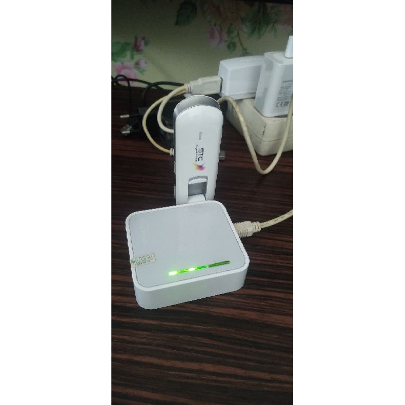 Modem Huawei E3276-S dan Router TP-Link M3020
