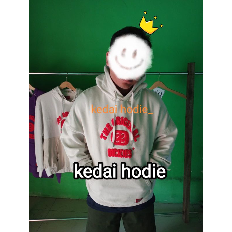 DICKIES BORDIR TOWEL PUTIH ( BARU/ BUKAN BEKAS)