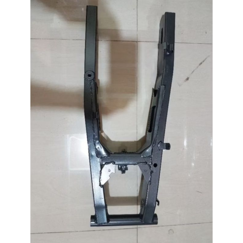 Swing Arm Yamaha Vixion New NVL/NVA Original Copotan