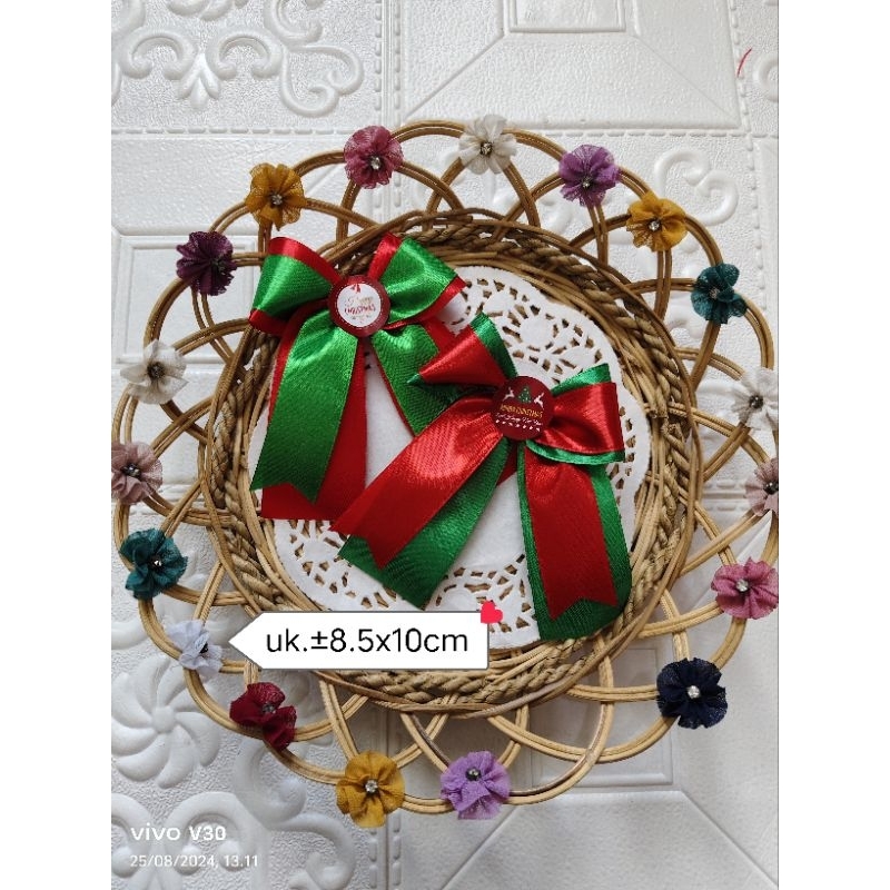 

PITA HAMPERS PITA NATAL SEDERHANA