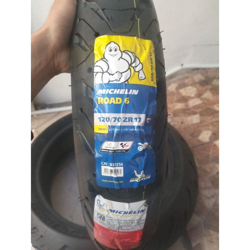 BAN LUAR MICHELIN ROAD 6 UKURAN 120/70-17 TUBELESS