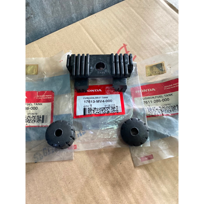 Karet Ganjal Ganjel Tangki Tanki Set Depan Belakang Honda Win 100 GL100 GL Pro Megapro Tiger Tirev k