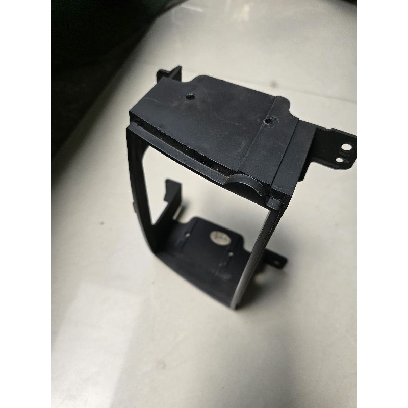 Frame tape mobil hyundai H1 bawaan