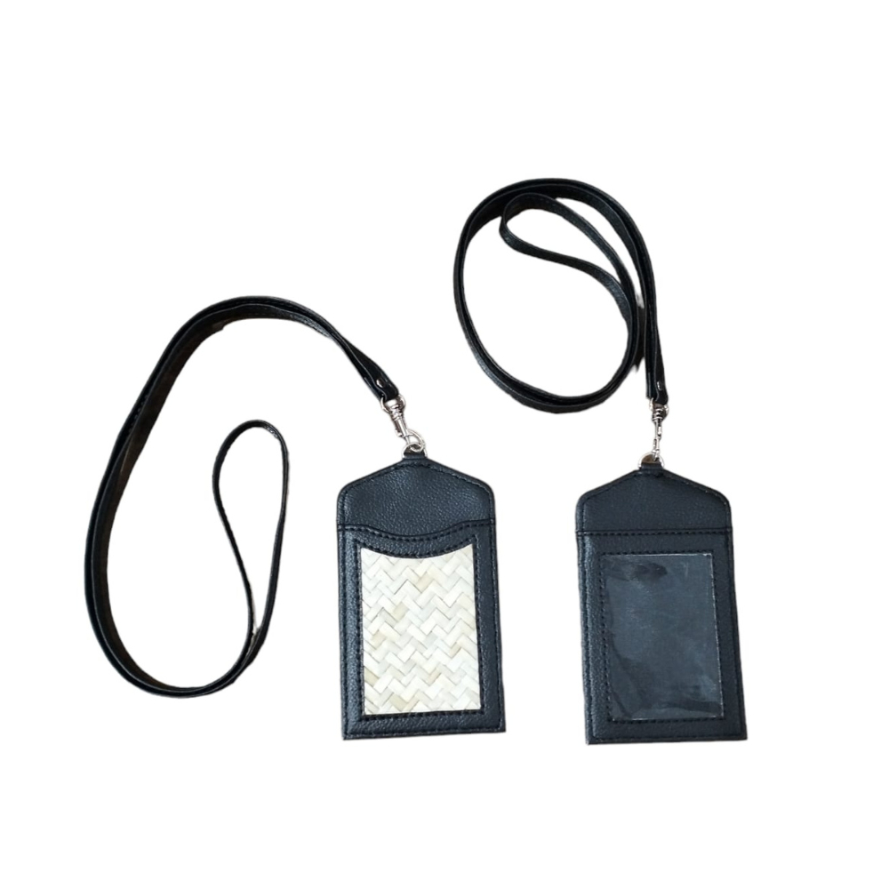 

Keke Craft Land Yard Anyaman Pandan ID Card Unik