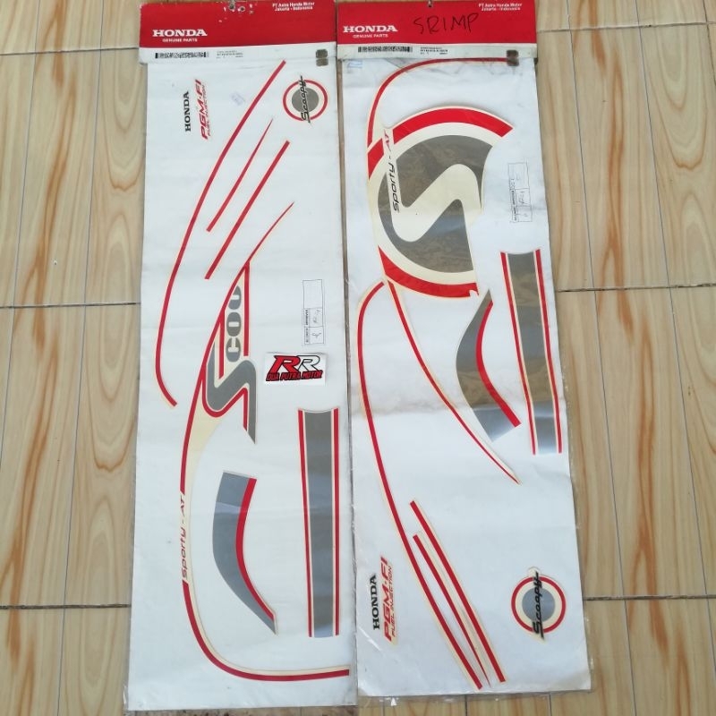 stripe grafik graphic sticker striping body bodi original ori honda scoopy scopy fi tahun 2013 2014 