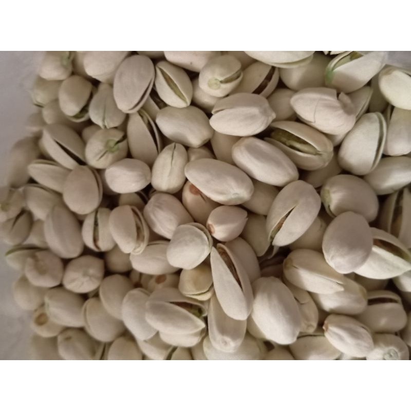 

KACANG PISTACHIO