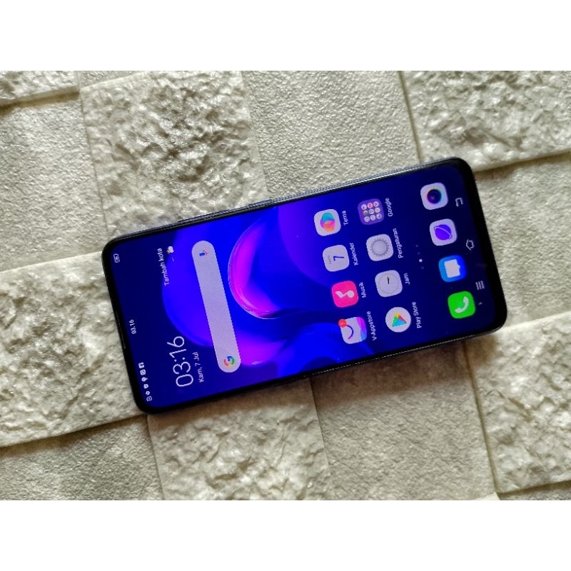 Vivo V15 Pro RAM 6/128 Second Normal