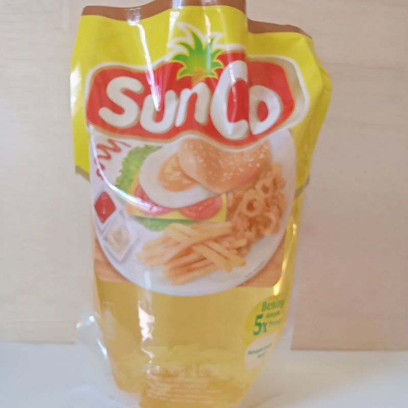 

sunco minyak goreng 2lt