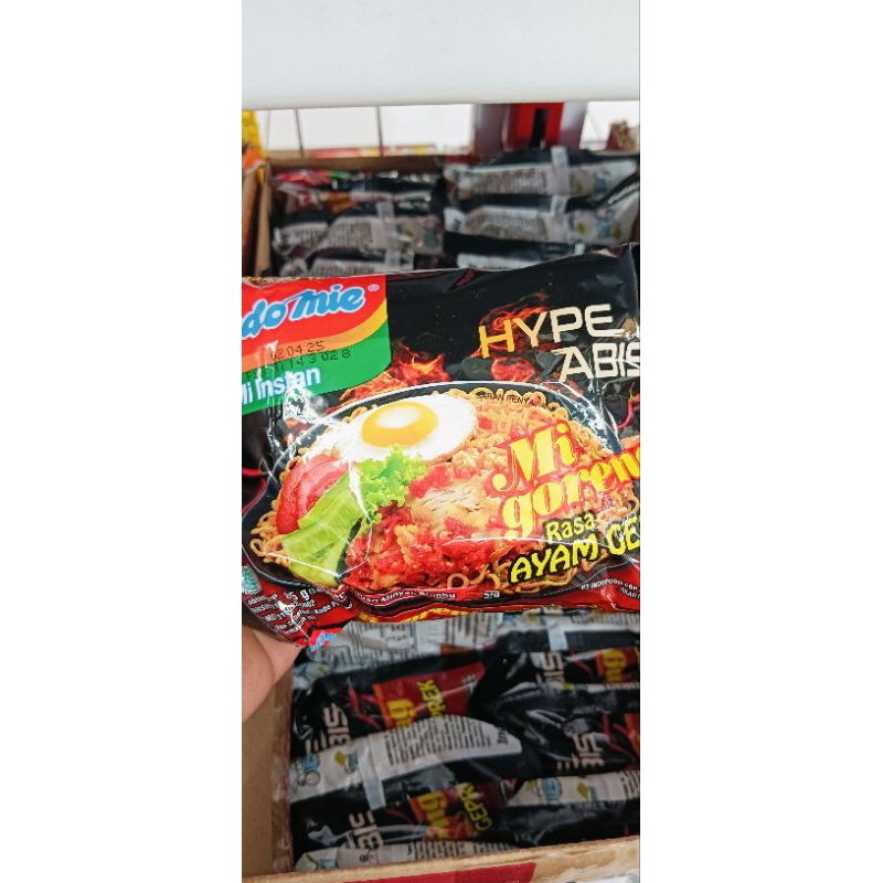 

indomie ayam geprek hybe abis