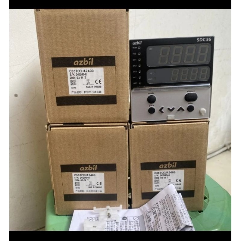 AZBIL SDC36 C36CCUA2400 TEMPERATURE CONTROLLER