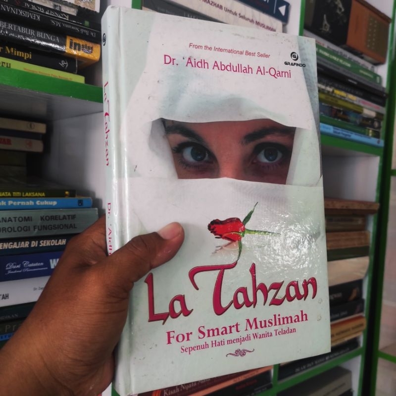 (ori) buku la tahzan for smart muslimah - aidh Abdullah al-Qarni