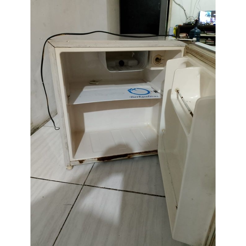 Kulkas Vaksin Mini Medis Second Bekas