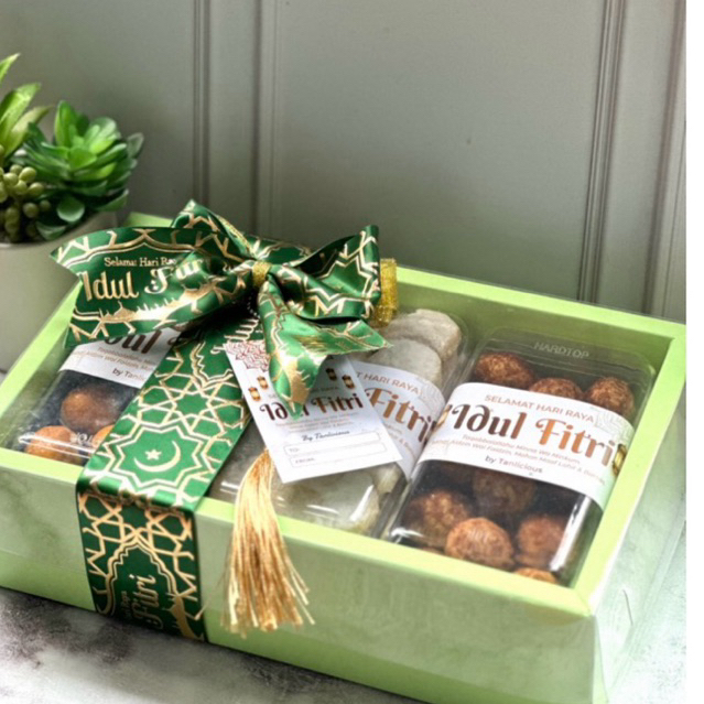 

Eksklusif Hampers
