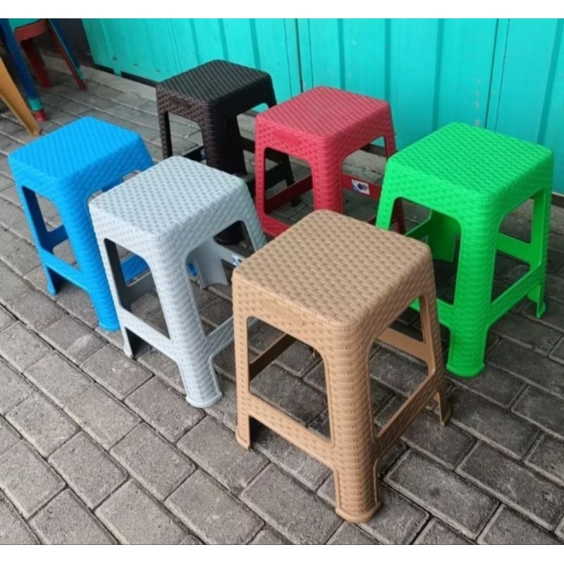 Olymplast Kursi Plastik Rotan / Kursi Bakso